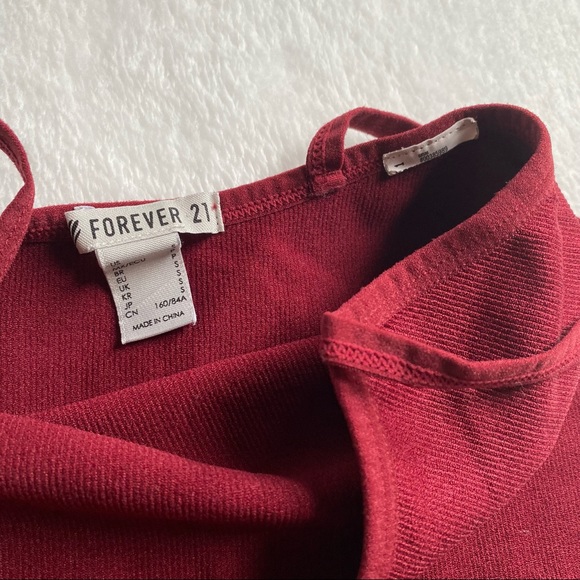 Forever 21 Burgundy Crop Top - Picture 3 of 3